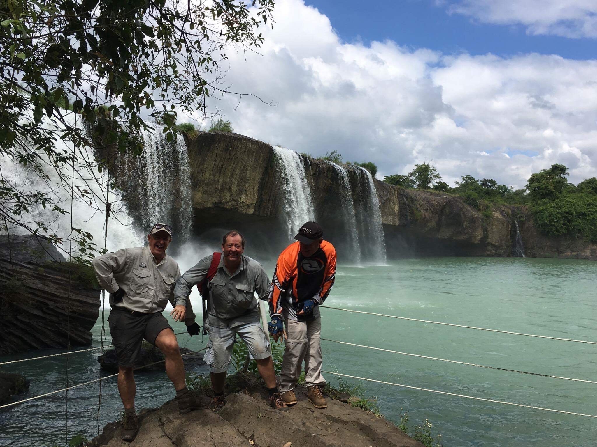 JJ’S VIETNAM MYSTERY TOUR Qualified & Licensed Motorbike Tours